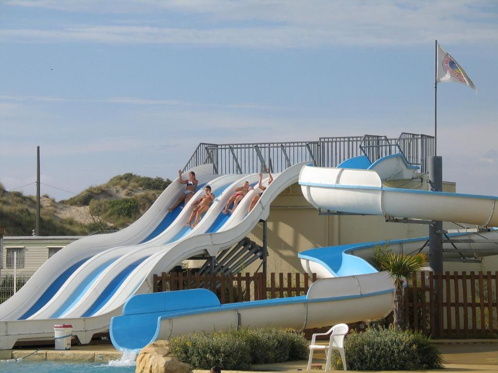 Hotellerie De Plein Air Belle Dune Berck Экстерьер фото