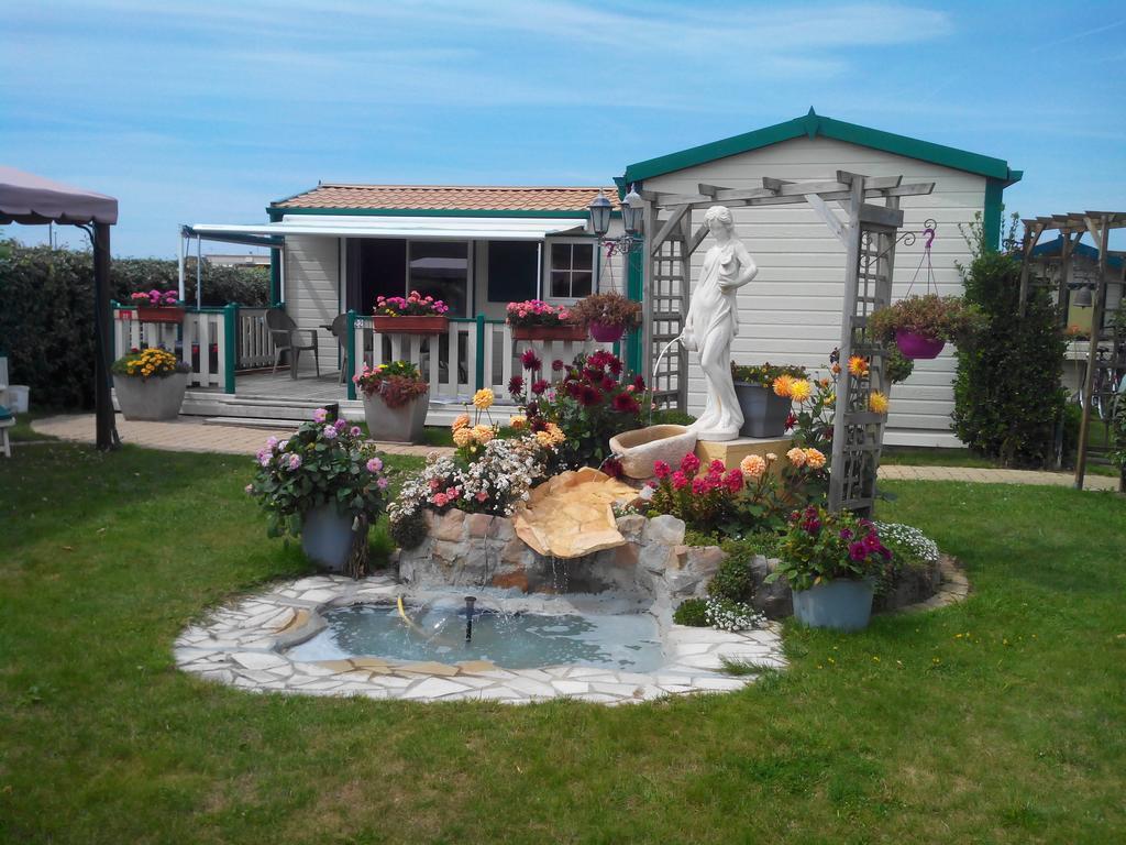 Hotellerie De Plein Air Belle Dune Berck Экстерьер фото